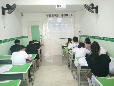 郴州天一教育咨詢服務(wù)有限責(zé)任公司招聘信息_公司前景_規(guī)模_待遇怎么樣